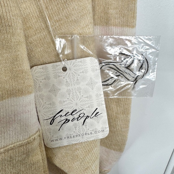 FREE PEOPLE Uptown Stripe Pullover Sweater NEW Size XS Black Pearl Combo - Picture 12 of 15